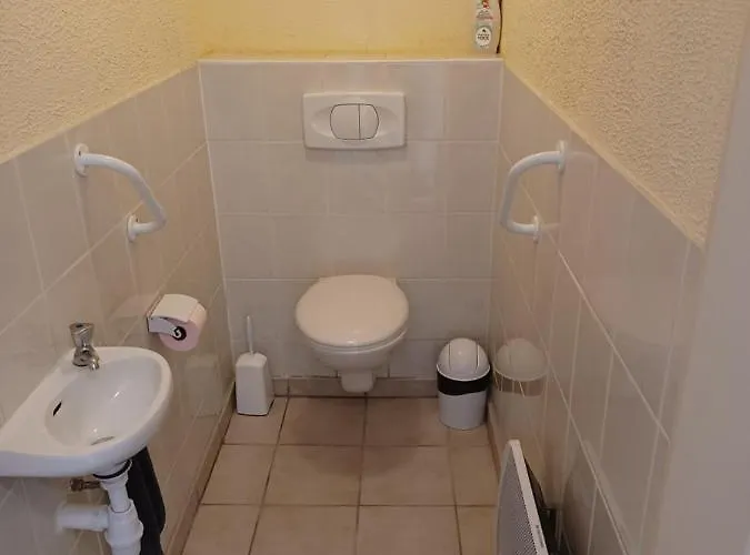 Un Bout Du Sud Chatel-Montagne